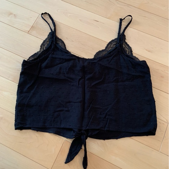 Black lace cropped top - H&M US 4 - Picture 2 of 7